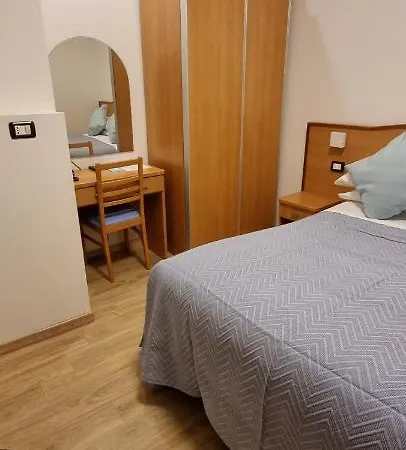 Mare Blu -- Boutique