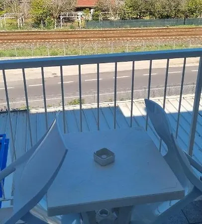 Mare Blu -- Boutique 3*