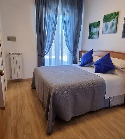 Mare Blu -- Boutique