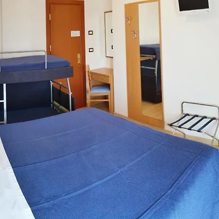 Mare Blu -- Boutique 酒店 皮内托