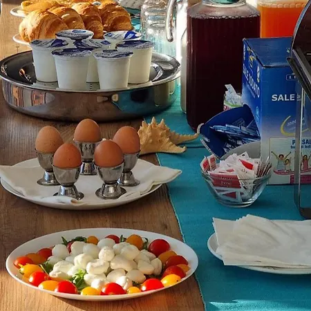 Mare Blu -- Boutique Hotel Pineto
