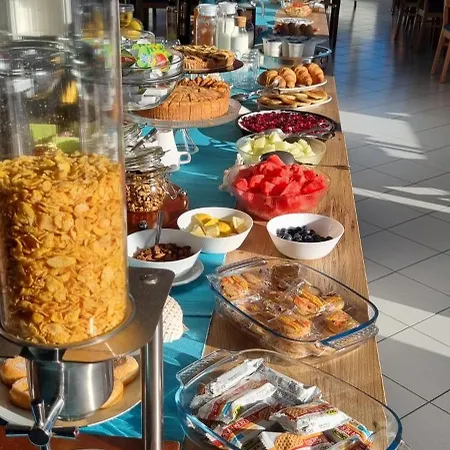 Mare Blu -- Boutique Hotel Pineto