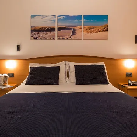 Hotel Mare Blu -- Boutique Pineto