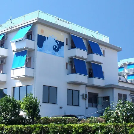 Mare Blu - Hotel Pineto