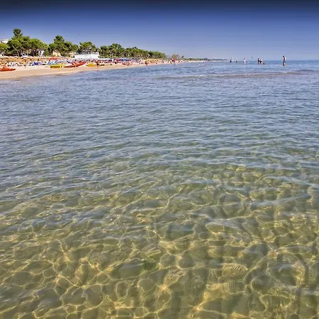 Mare Blu -- Boutique