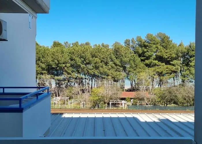 Hotel Mare Blu -- Boutique Pineto