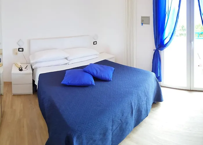 Mare Blu -- Boutique Hotel Pineto