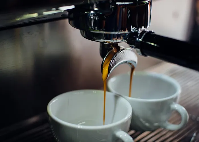 Mare Blu -- Boutique Pineto