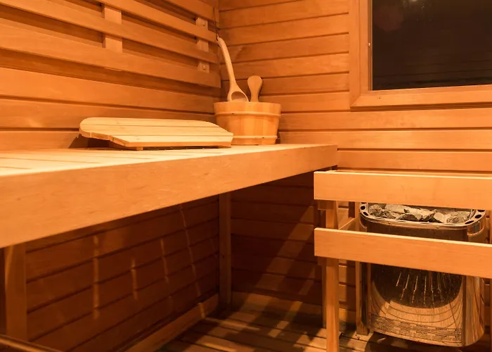 Отель Mare Blu -- Boutique Пинето