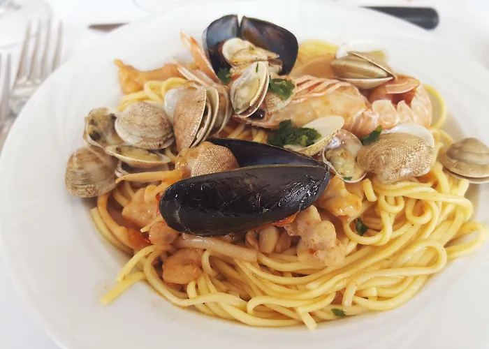 Mare Blu -- Boutique