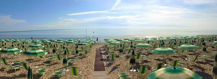 Mare Blu -- Boutique