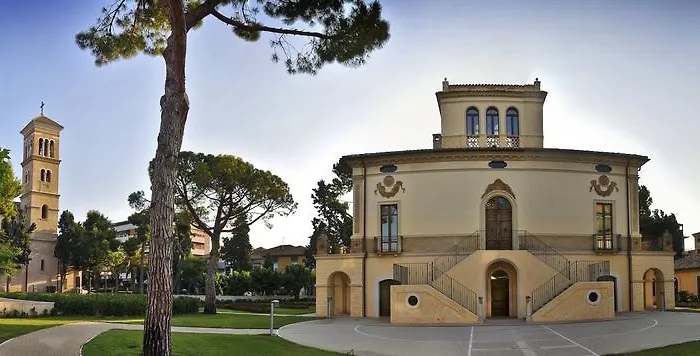 Mare Blu -- Boutique Hotel Pineto